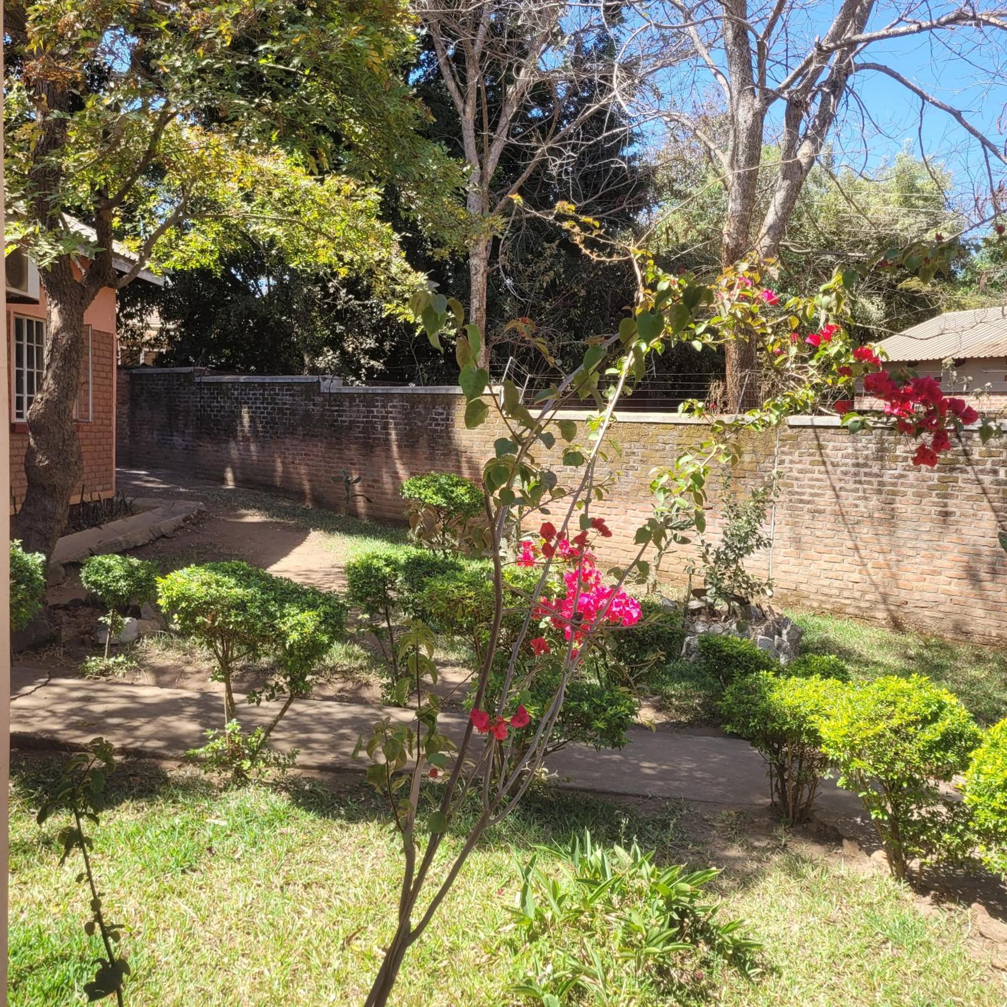Quest Bed & Breakfast Lilongwe Exterior foto