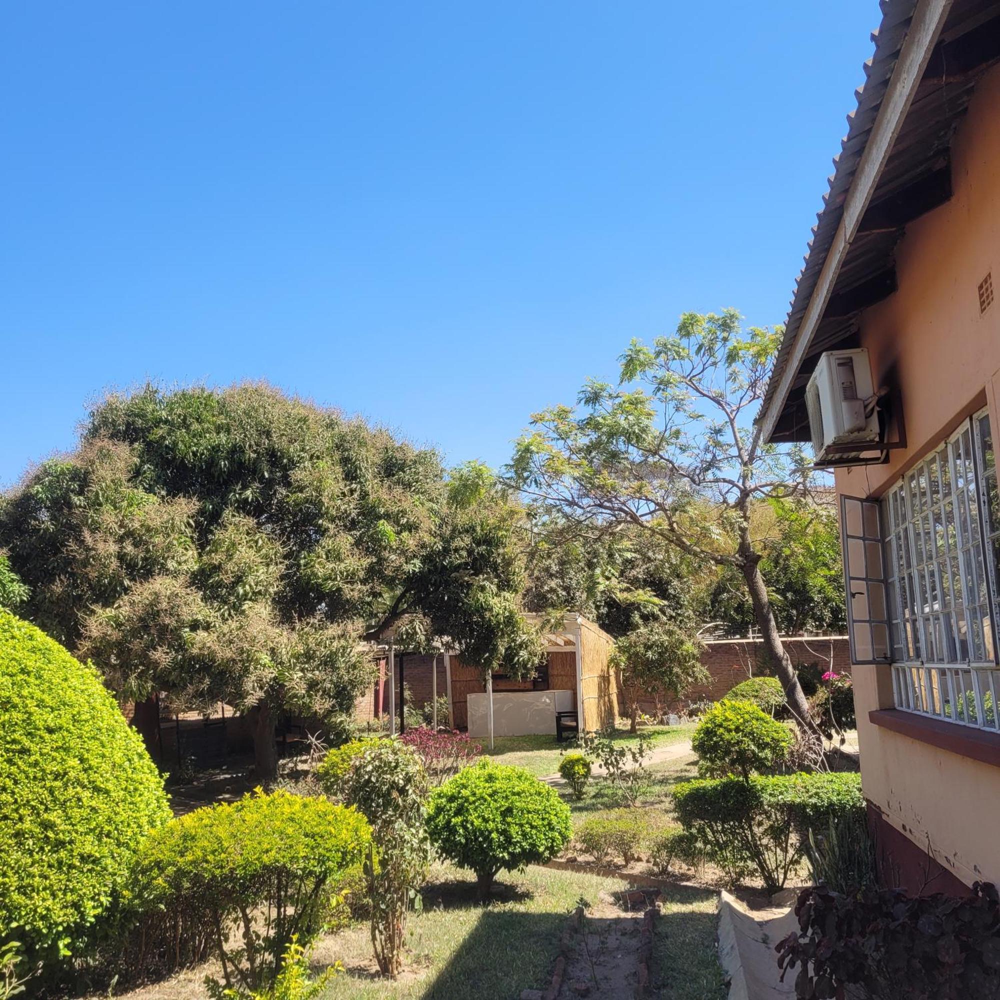 Quest Bed & Breakfast Lilongwe Exterior foto